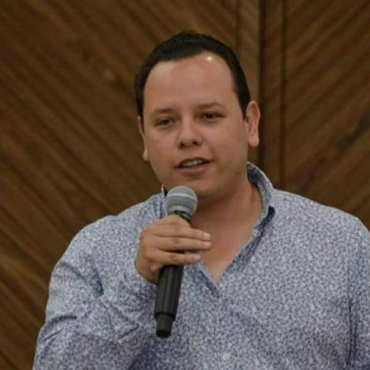 Vicente Segovia